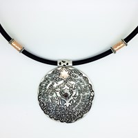 שרשרת אנא בכח