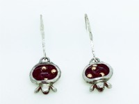 עגילי רימון אדום