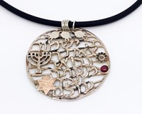 שרשרת "ה' ישמור צאתך ובואך מעתה ועד עולם" (תחרה)